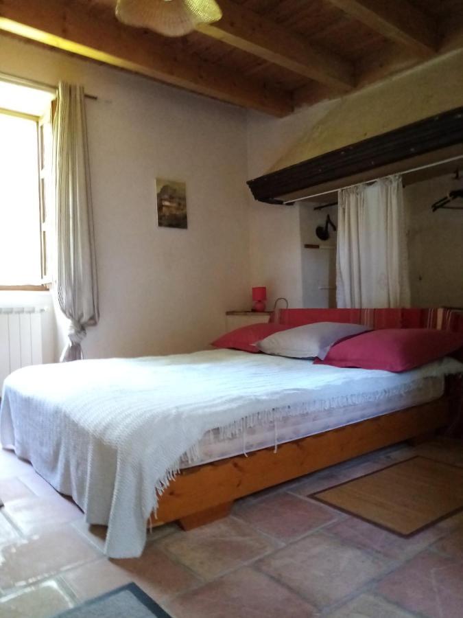 Mas Des Nabieres Bed and Breakfast Saint-Martial  Exteriör bild